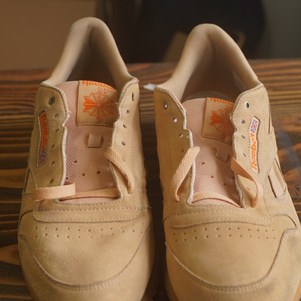 Tan Reebok Classic - Picture 7 of 10